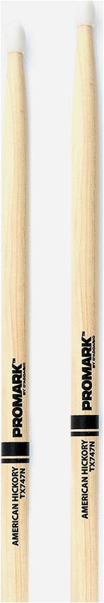 PRO MARK TX747N - Барабанные палочки орех