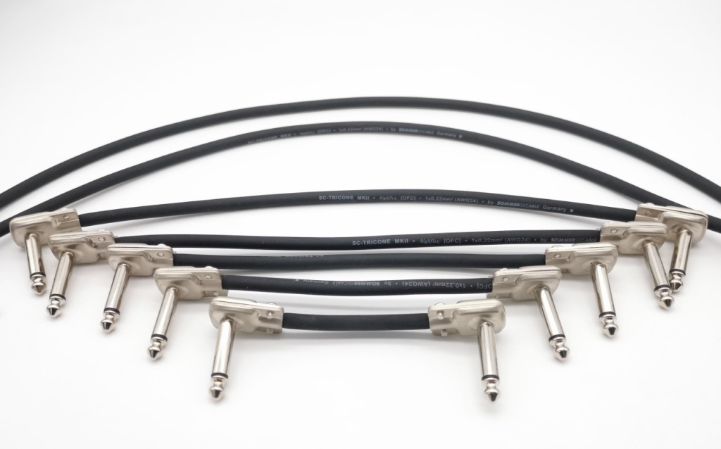 E46-JR-JR-0025-0 Кабель патч Jack угловой "таблетка", 25см, ZZcable