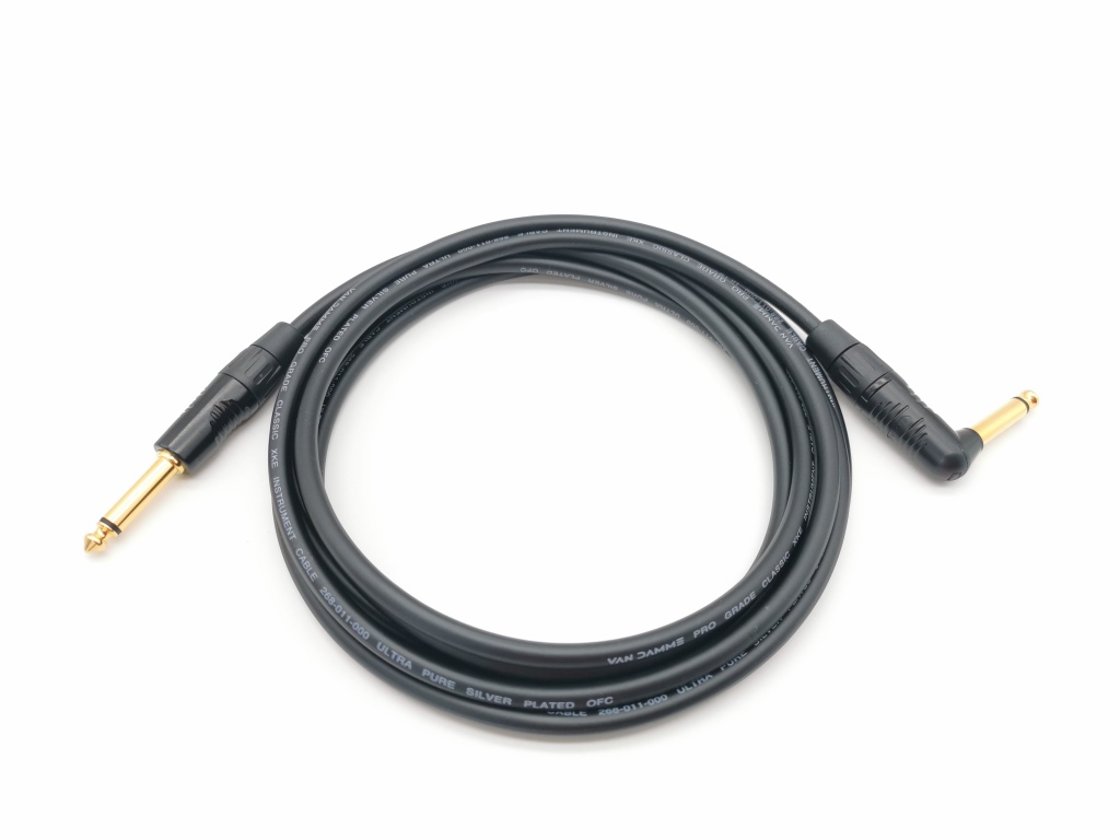 G18-JR-J-0200-0 Кабель гитарный (инструментальный) Jack-Jack угловой, 2м, ZZcable