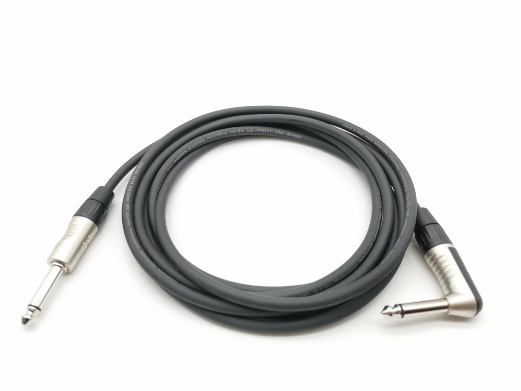E71-JR-J-0300-0 Кабель гитарный (инструментальный) Jack-Jack угловой, 3м, ZZcable