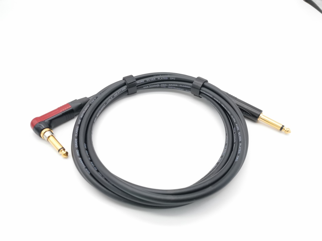 G65-JRS-J-0300-0 Кабель инструментальный, прямой/угловой Silent, 3м, ZZcable