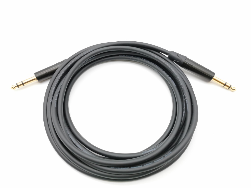 E66-JB-JB-0400-0 Кабель балансный JB-JB, 4м, ZZcable