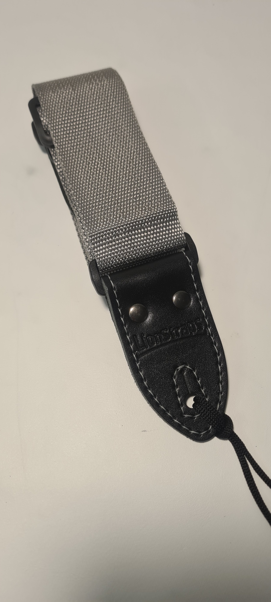 LS.P.C.013 Ремень для гитары, полиэстер, серый,  LionStraps