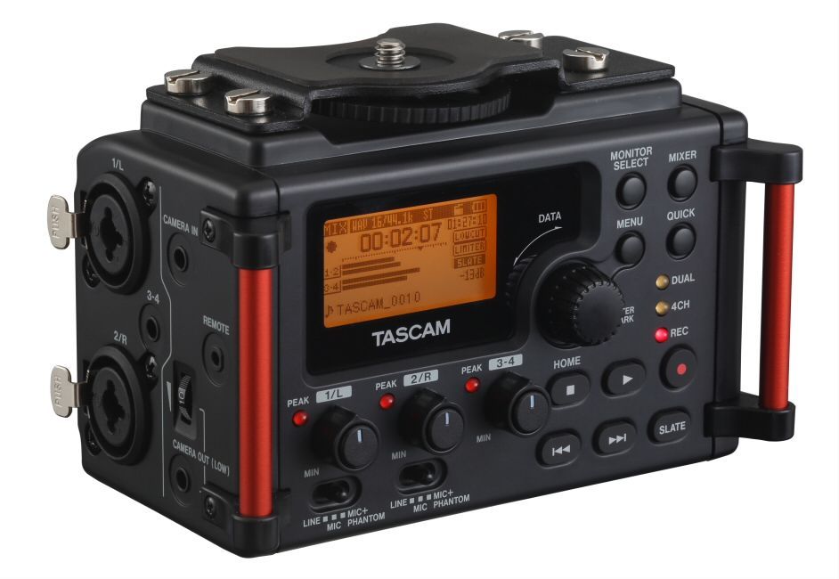 Рекордер мобильный [DR60DMK2] Tascam [DR-60DMK2] 4-х канальный, АЦП/ЦАП: 24 бит/96 кГц, 20-20000 Гц, THD: 0,02%, S/N: 92 дБ, 2xCombo XLR/TRS Jack, 2x1/8" mini Jack / 3x1/8" mini Jack, память: