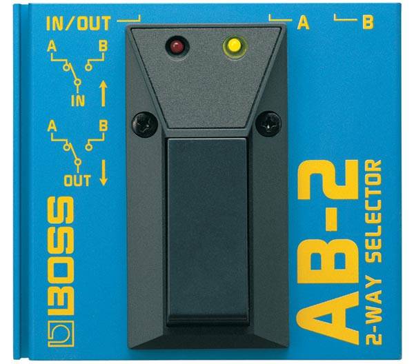Педаль-переключатель A/B BOSS [AB-2] для выбора между двумя инструментами или усилителями