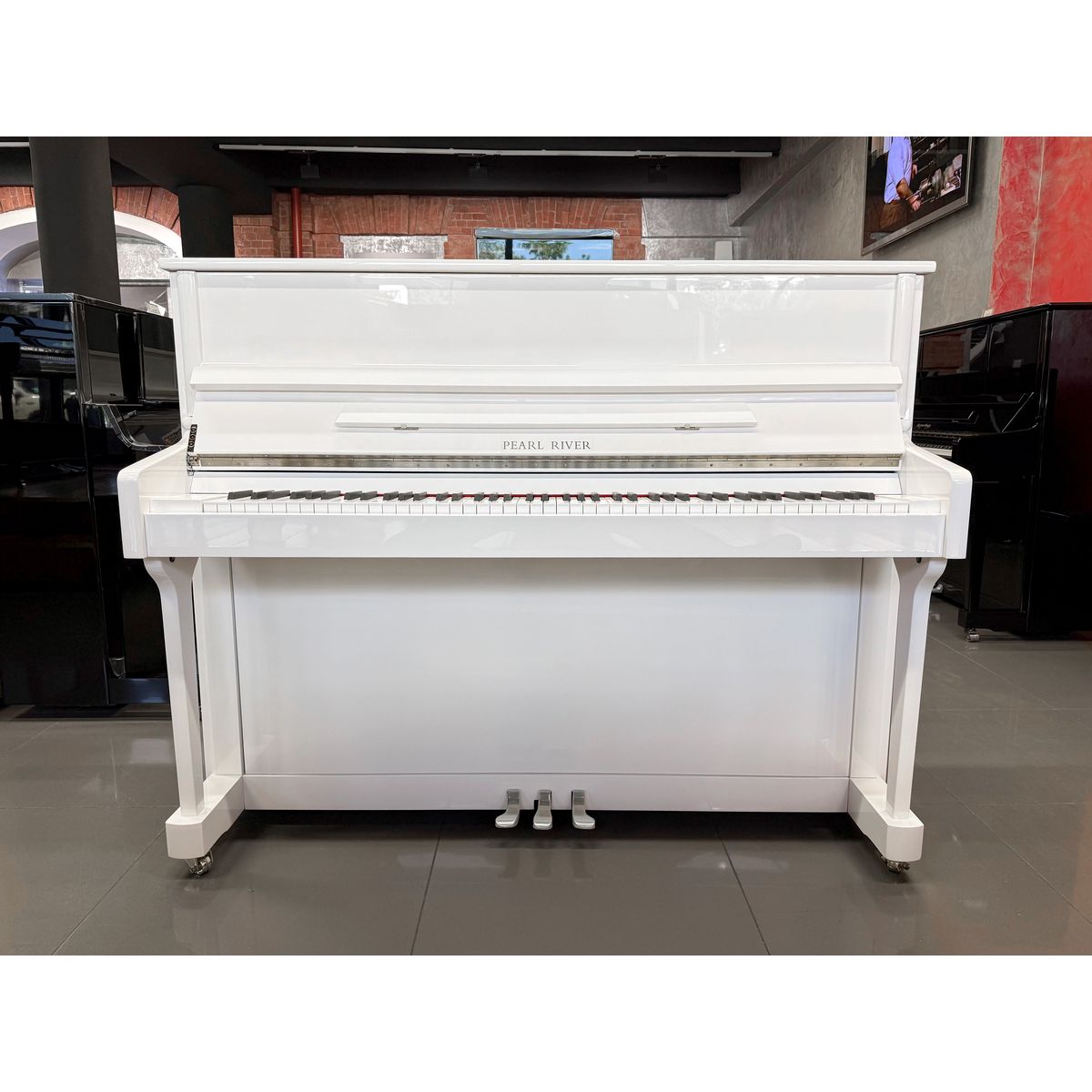 Pearl River EU118 (A112) акустическое пианино, высота 118 см, цвет белый полированный