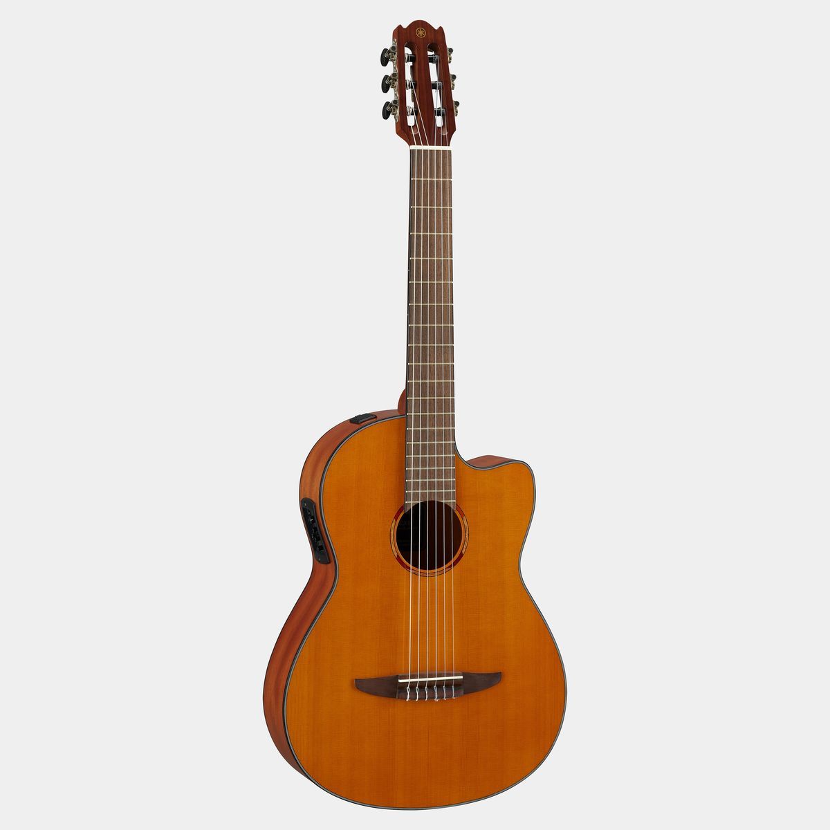 Yamaha NCX1C NT Электроакустическая классическая гитара, верхняя дека из массива кедра Yamaha NCX1C NT Электроакустическая классическая гитара, верхняя дека из массива кедра